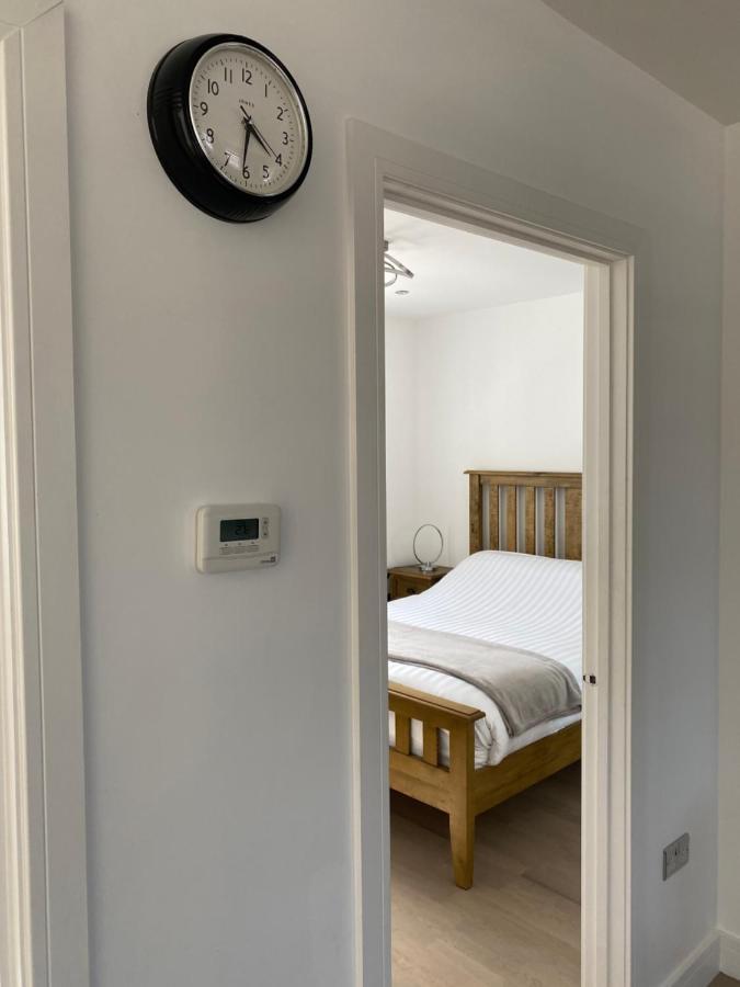 Apartment No 8 - Stay In Style In The Heart Of The Cathedral City. Truro Exterior foto